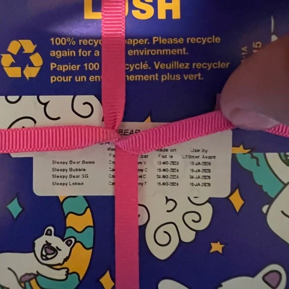 LUSH Sleepy Bear Bath Bomb and Body Lotion Set - Picture 5 of 5